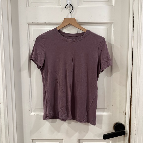 ALO Soft T Shirt - Picture 4 of 6